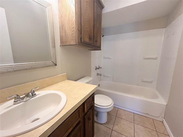 Building Photo - 1401 Old Bardwell Rd