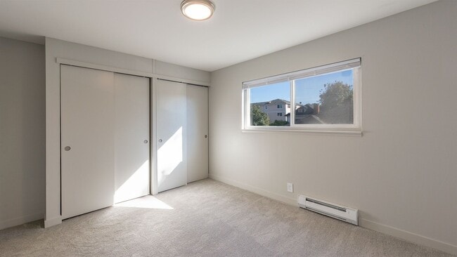 Interior Photo - Sylvan Court