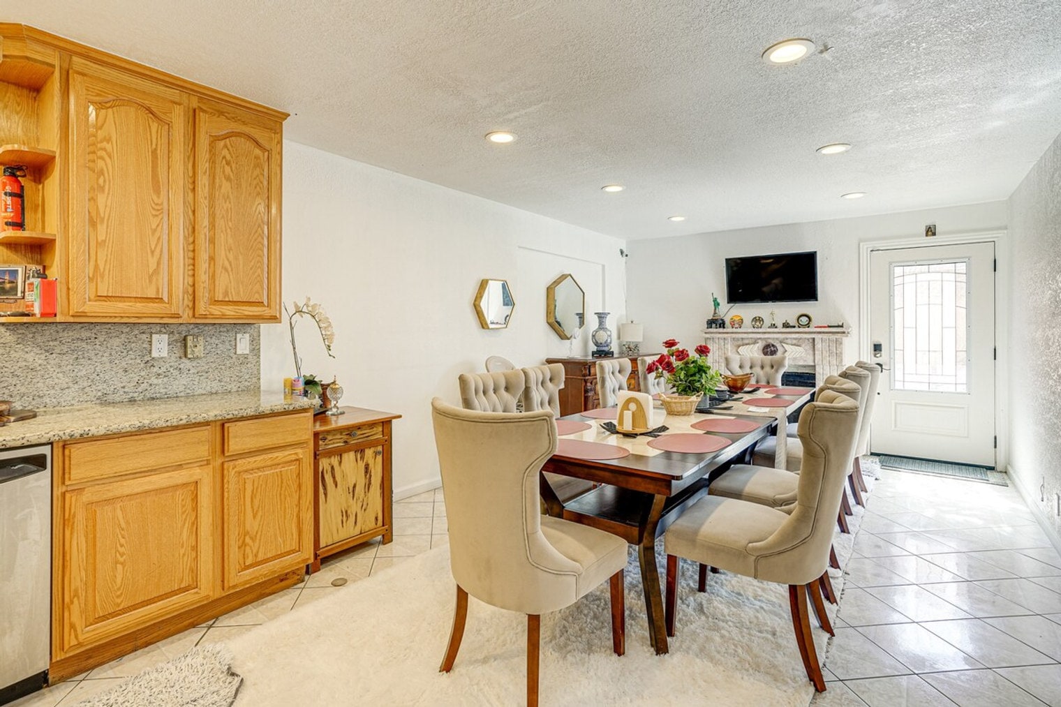 Building Photo - 172 Goldenrod Dr