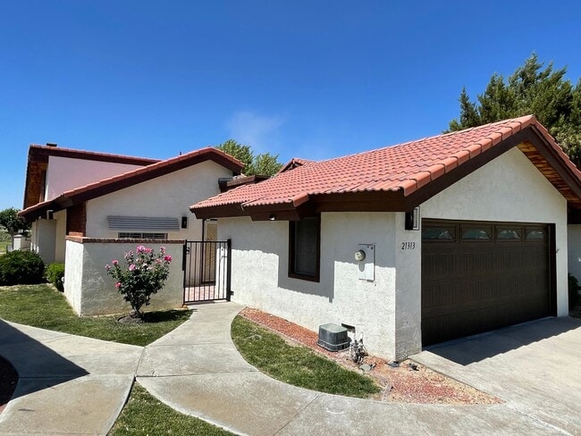 Primary Photo - COMING SOON, Fully Furnished Desert Gem!