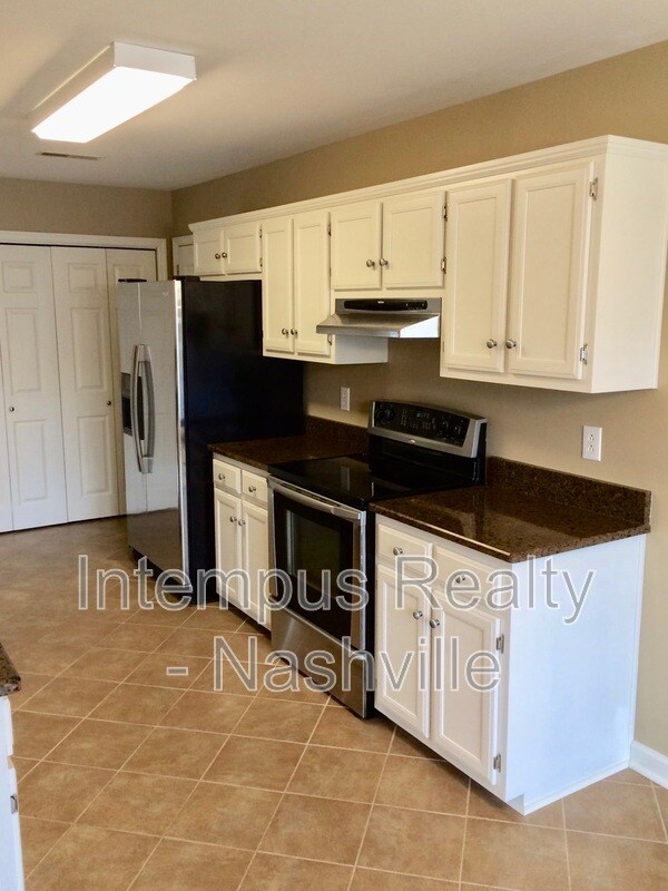 Building Photo - 1761 Witt Way Dr