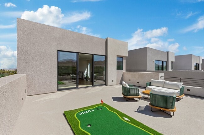 Building Photo - 4053 Heron Fairway Dr