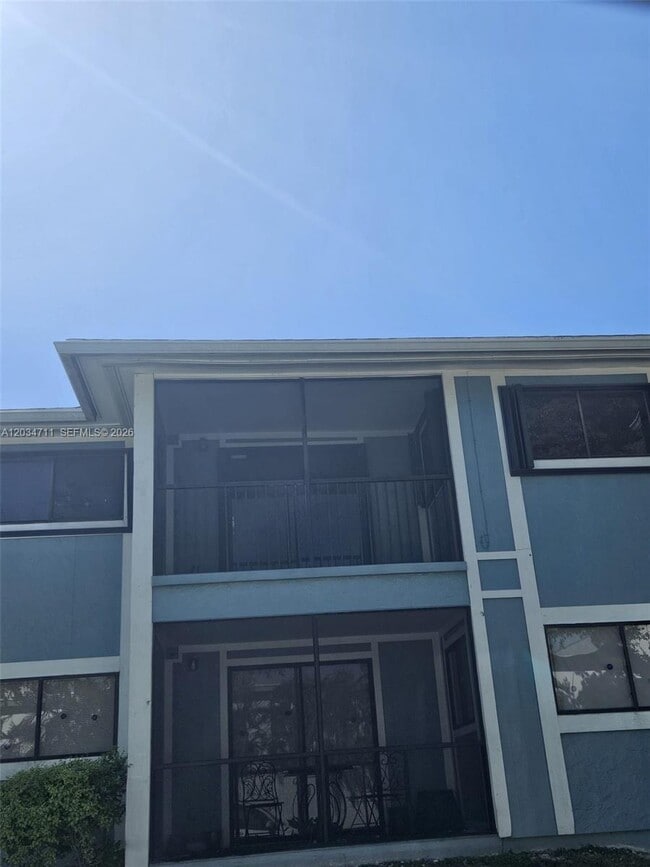 Building Photo - 19800 SW 103rd Ct