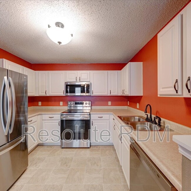 Building Photo - 12671 Endurance Dr