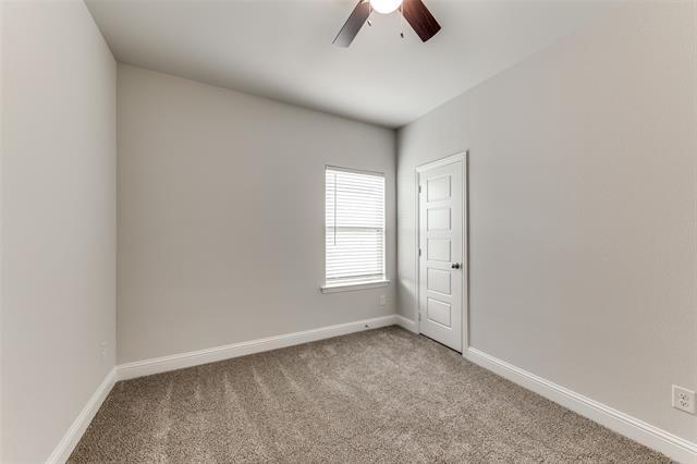 Building Photo - 4592 Refugio Dr