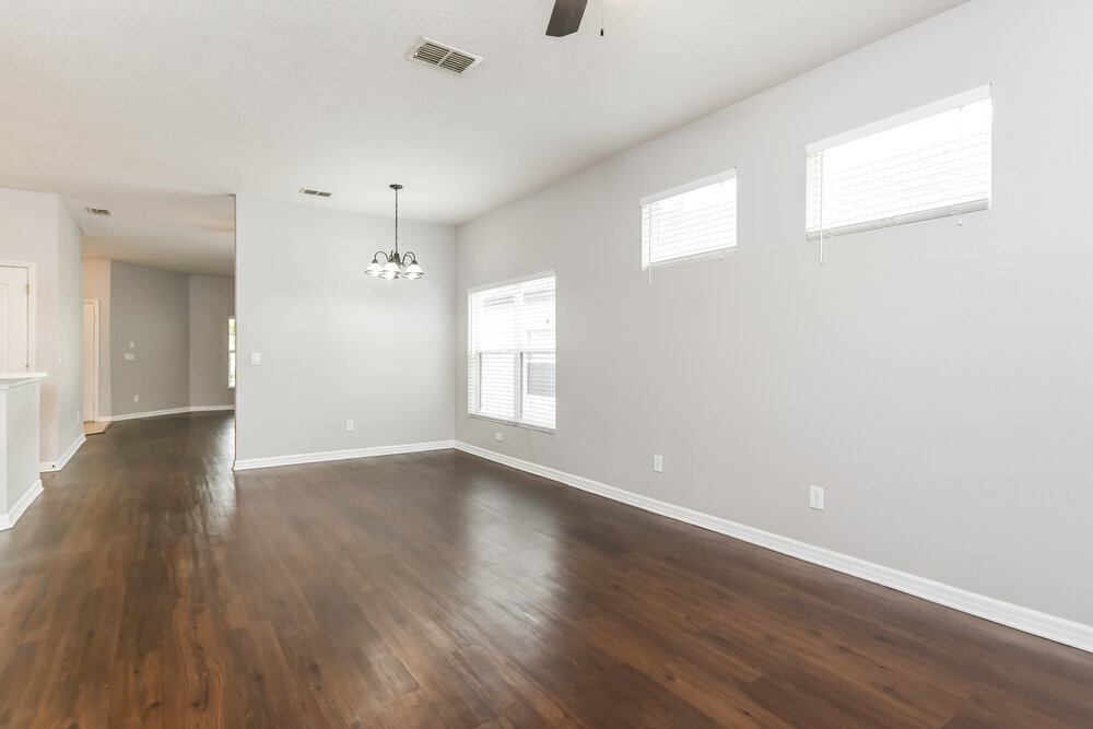 Building Photo - 1249 Kellogg Dr