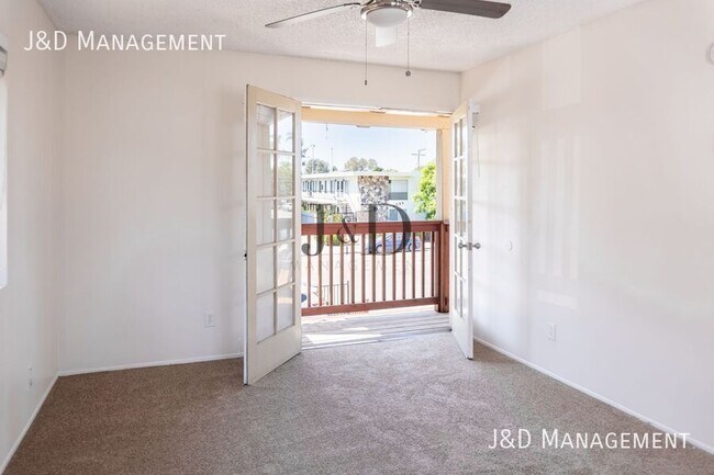 Building Photo - 4077 Utah St