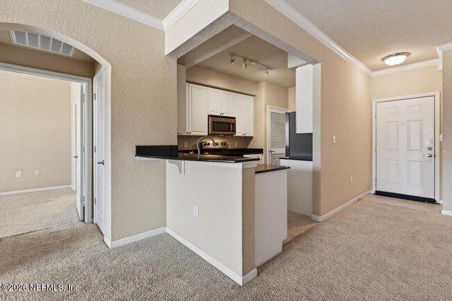 Building Photo - 5617 Bowden Rd