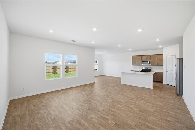 Building Photo - 246 Shenandoah Dr