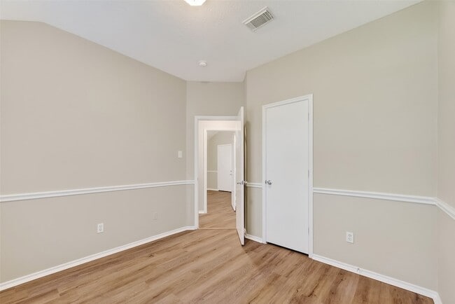 Building Photo - 19407 Arbor Pines Ln