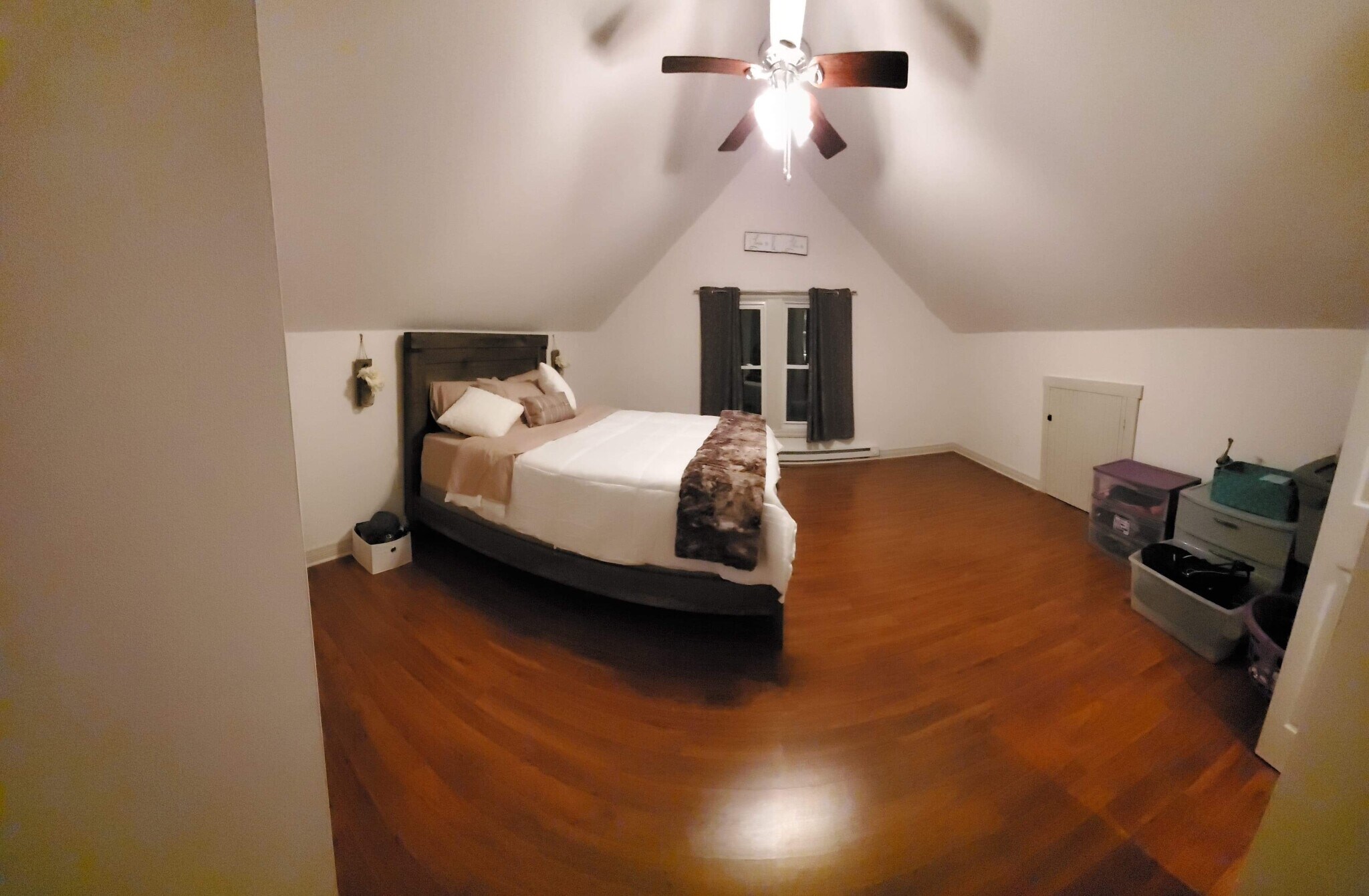 Building Photo - 202 E Horner St