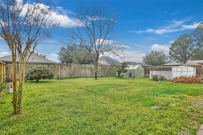 Building Photo - 3615 Acorn Springs Ln