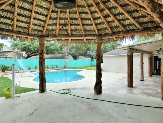 Building Photo - 7511 Renmark Ln