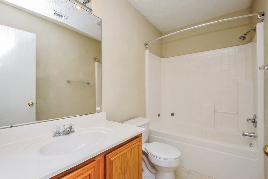 Building Photo - 6366 Twilight Cir