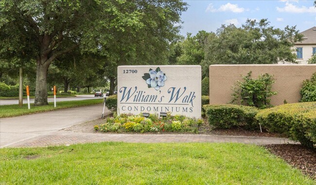 Building Photo - Gated Bartram Park Condo