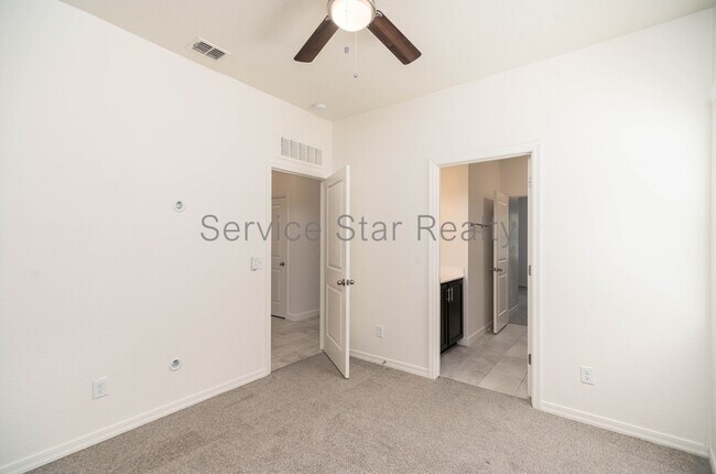 Building Photo - 348 W Mammoth Cave Dr