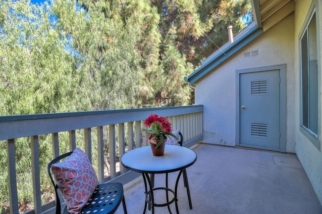 Building Photo - Wow! What a Great Home! Available Now!