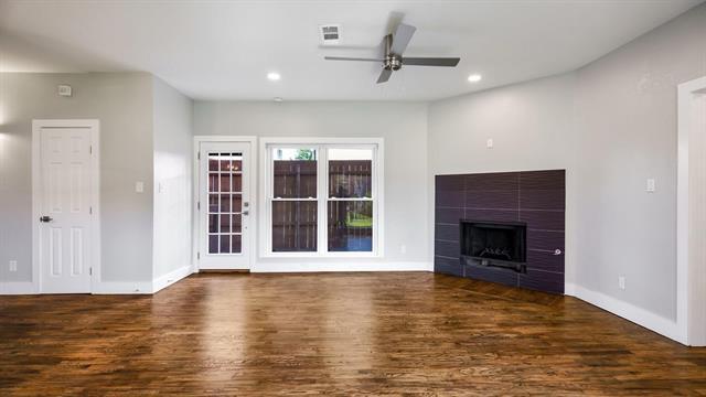 Building Photo - 5413 Live Oak St