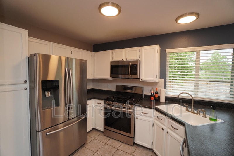 Building Photo - 9521 Joyce Ln