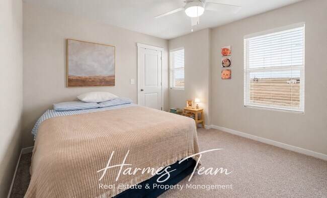 Building Photo - Beautiful 5 Bedroom Home in the Trails of Aspen Ridge
