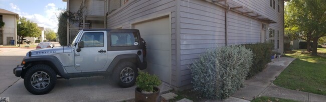 Building Photo - 1201 Grove