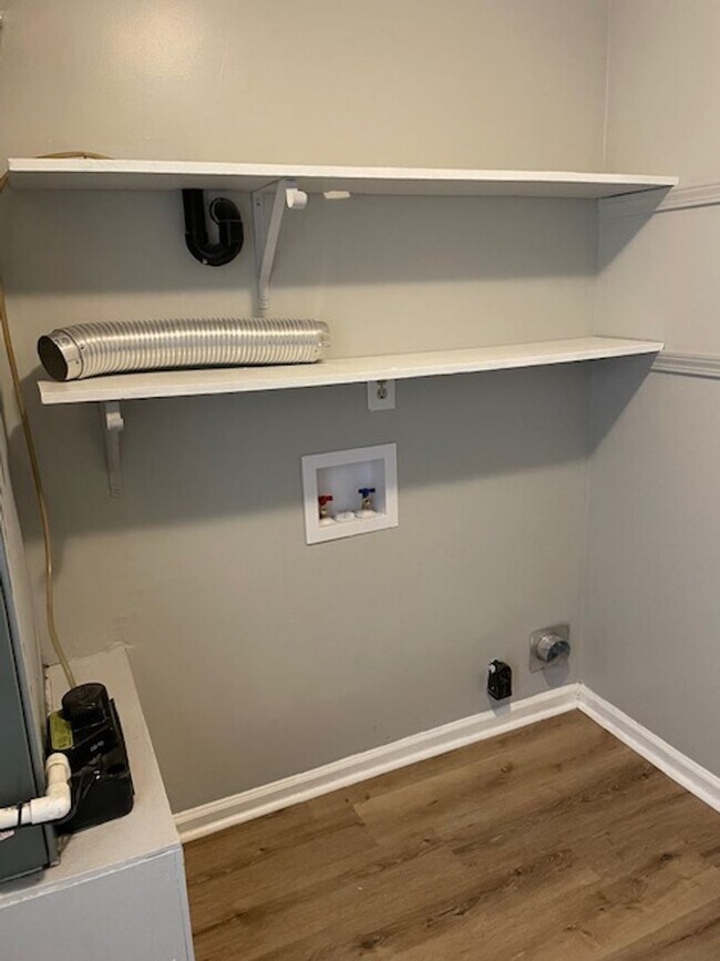 Building Photo - H&amp;H Properties of Floyd