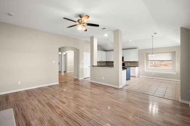 Building Photo - 7363 Estela
