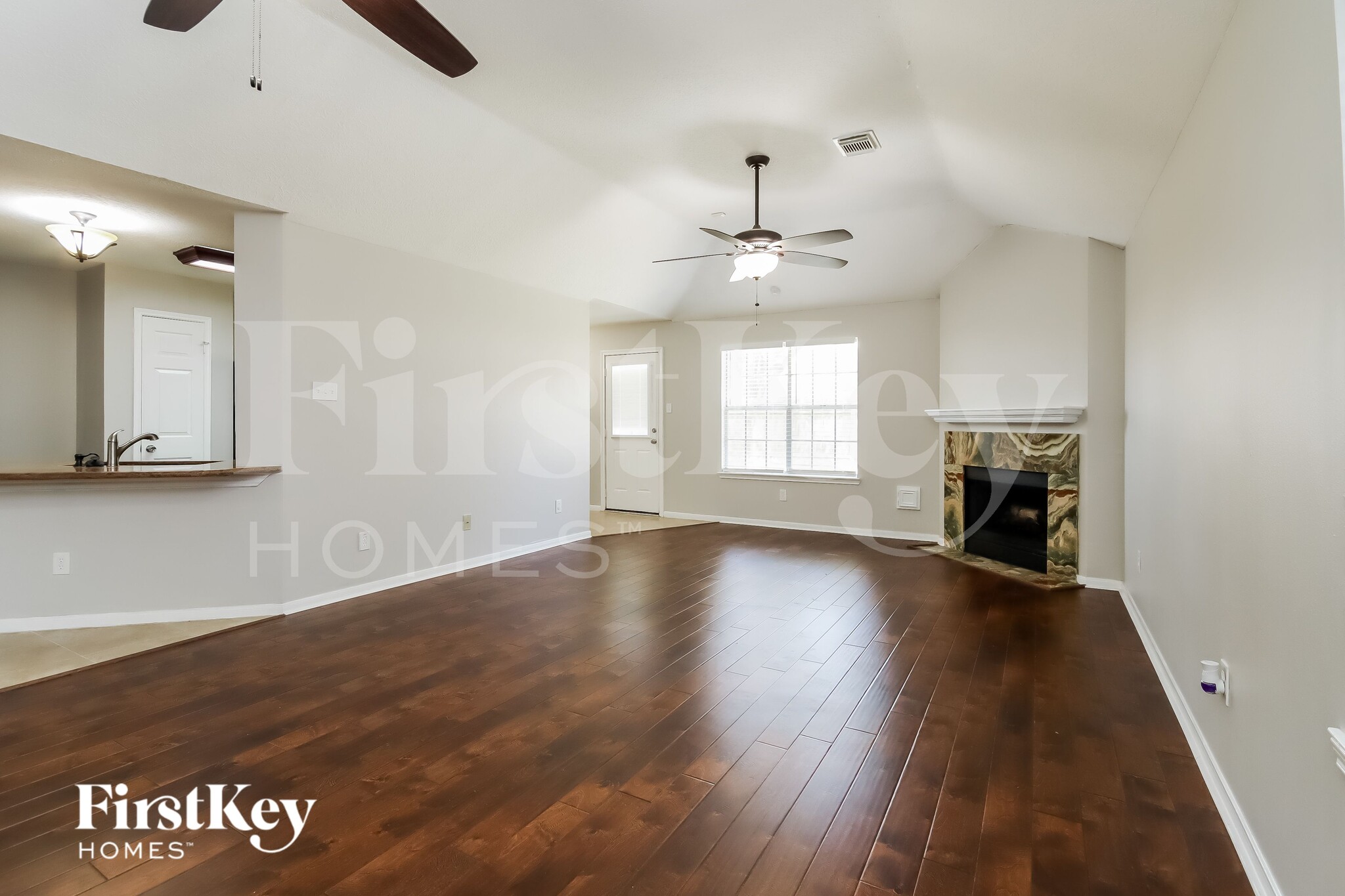 Building Photo - 2210 Dublin Dr