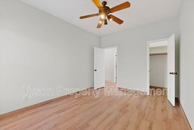 Building Photo - 13413 Summit Hills Pl NE