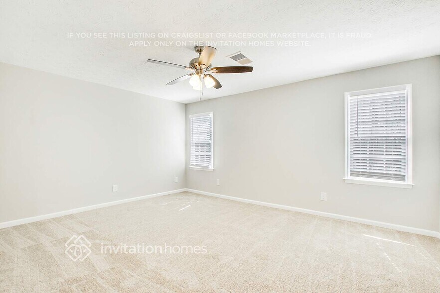 Building Photo - 3492 Hollow Tree Dr