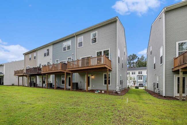 Building Photo - 1039 Old Cypress Run