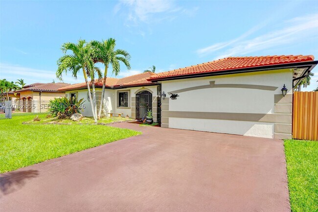 Building Photo - 13203 SW 205 Ln