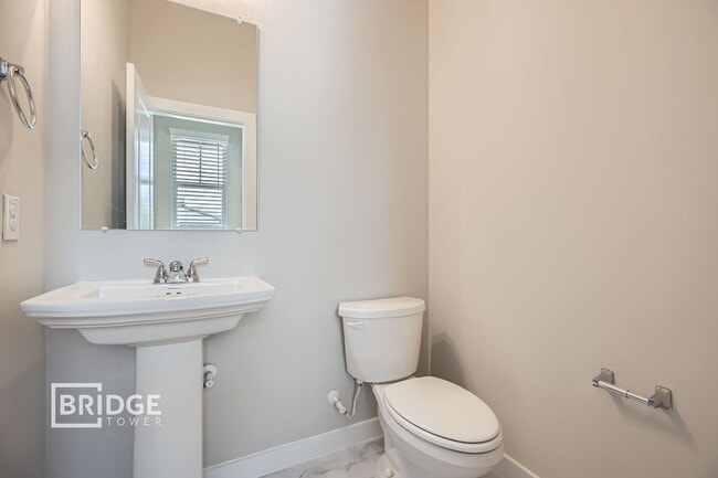 Building Photo - HAMMOND PLAN