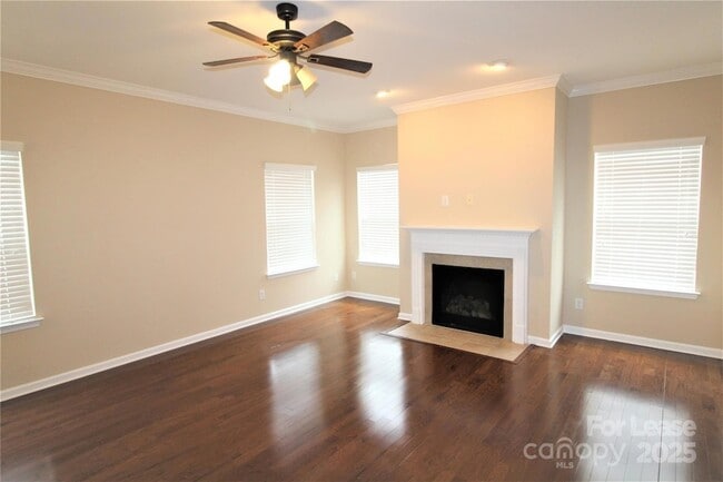Building Photo - 12618 Ballyliffin Dr