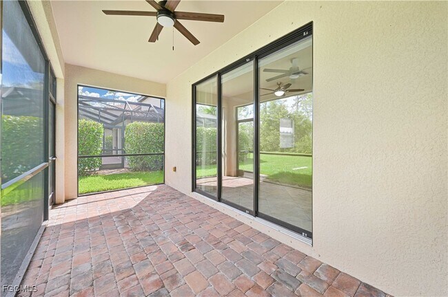 Building Photo - 8979 Water Tupelo Rd