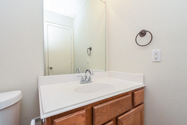 Building Photo - 19826 Twisted Creek Dr