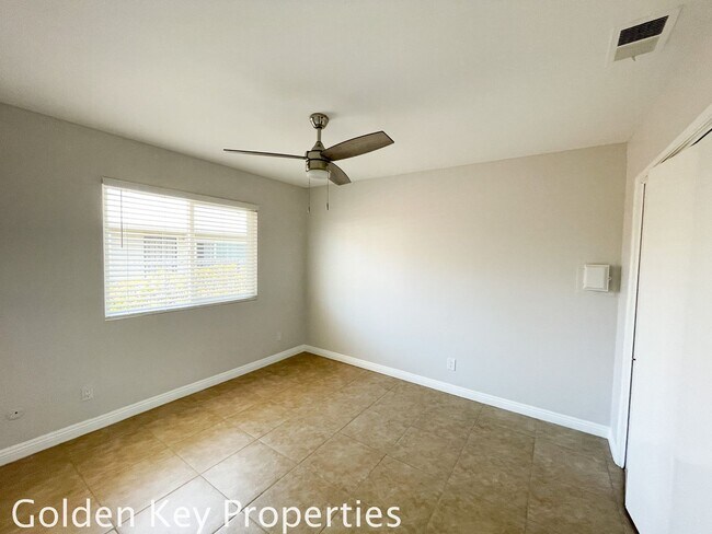 Building Photo - Beautifully Updated 2 Bedroom in Prime Carlsbad Village Location!