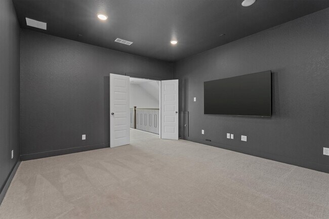 Building Photo - 28182 White Mdw Ln