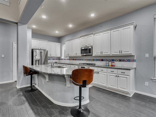 Building Photo - 27927 Coulter Dr