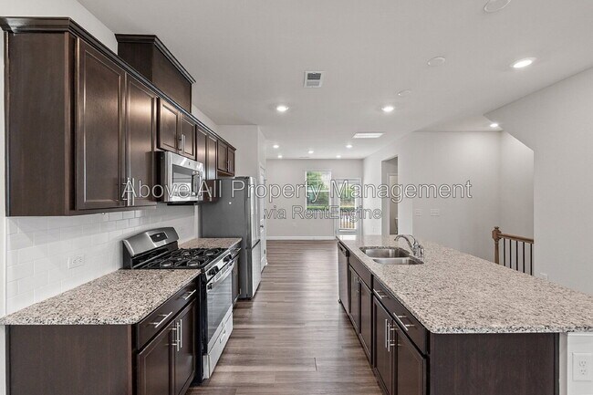 Building Photo - 1035 Shoreside Dr