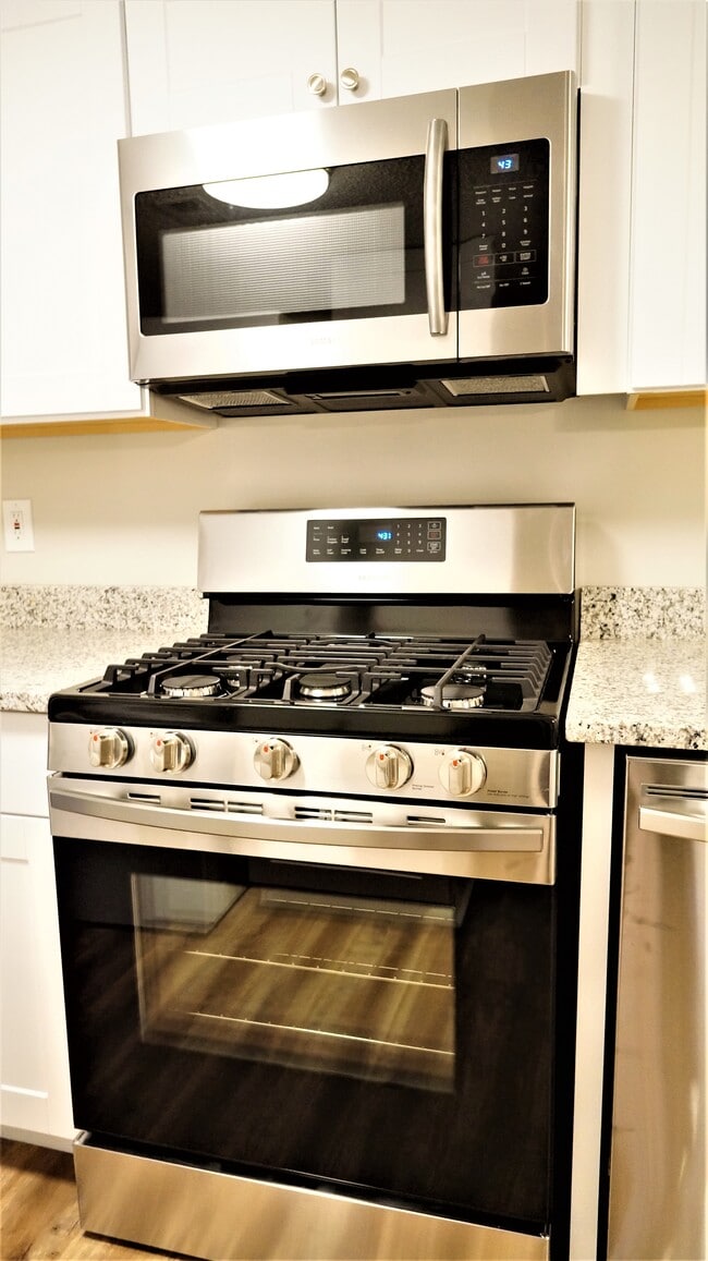 Building Photo - 11818 Breton Ct