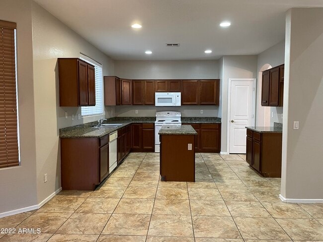 Building Photo - 2210 S 108th Ave