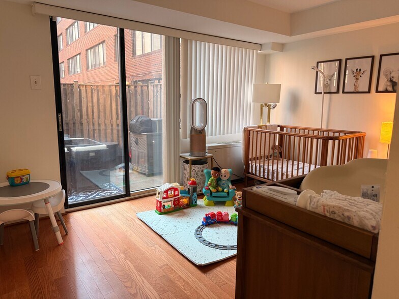 Building Photo - 1245 13th St NW