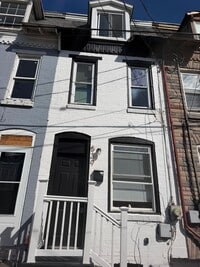 Building Photo - 539 Strong Alley