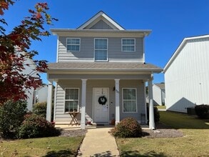 Building Photo - 325 Lorien Way