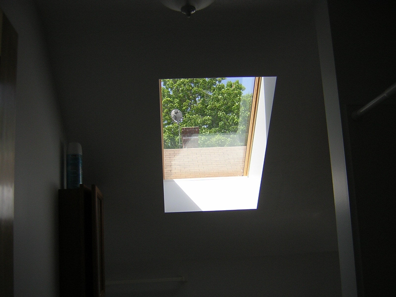 Building Photo - 55 University Ave