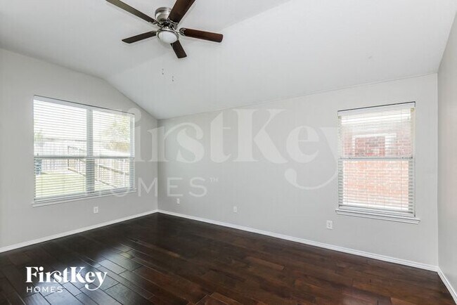 Building Photo - 6109 Paddlefish Dr