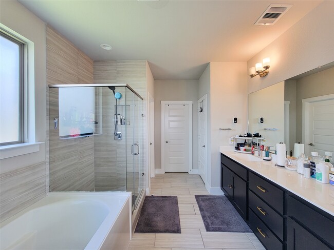 Building Photo - 3534 Matterhorn Dr