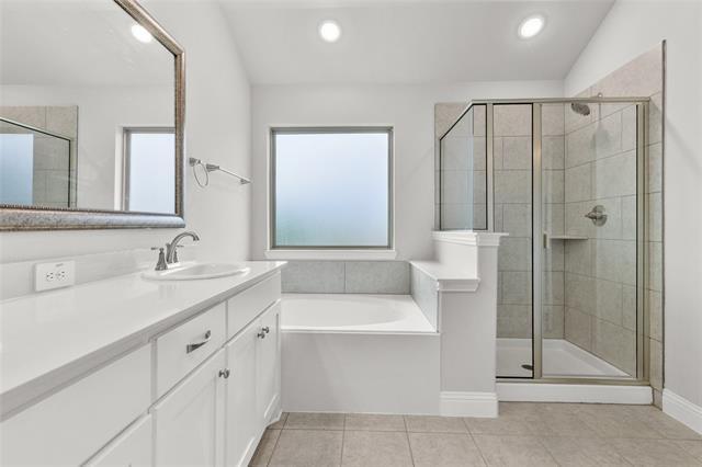 Building Photo - 6820 Topaz Dr