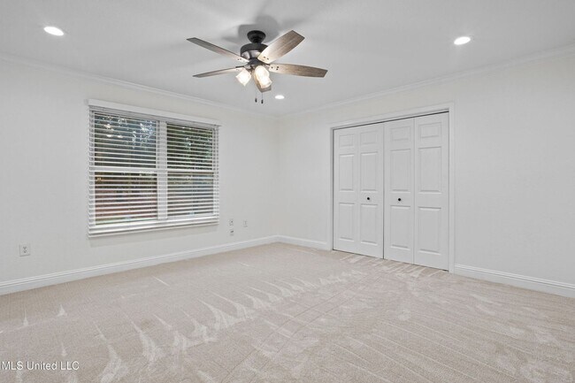 Building Photo - Beautifully Remodeled Home in Historic Gulf Hills, Golf Course Community!